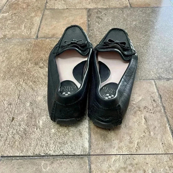Vince  Camuto Leather Loafer Black Size 6.5 - Picture 2 of 7